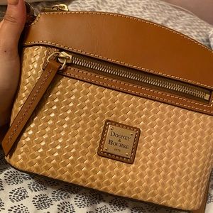 NEW Dooney & Burke crossbody